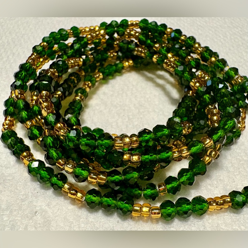 777 NWT “Abundance” of Overflow Handmade Waistbead Green & Gold Bead up to 50 in